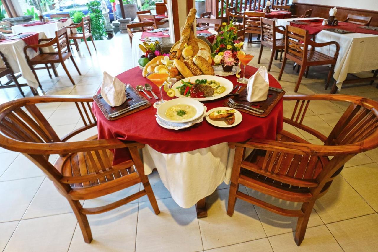 Hotel Sinar Bali Legian Ngoại thất bức ảnh